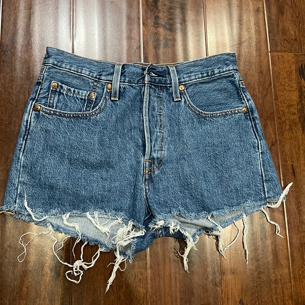 Levis high waisted shorts